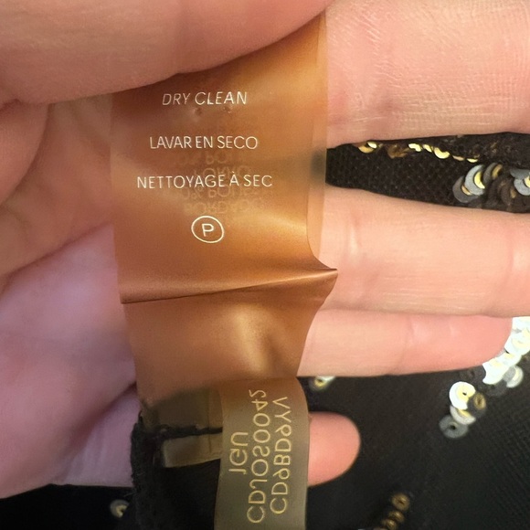 Calvin Klein sequined short sleeve dress. - Picture 7 of 9